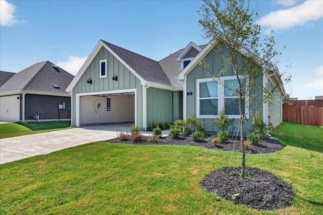 Photo - 717 Sweet Pea Dr