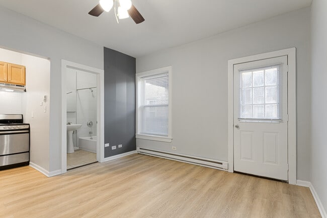 Photo - 1456 W Fargo Ave Unidad 206