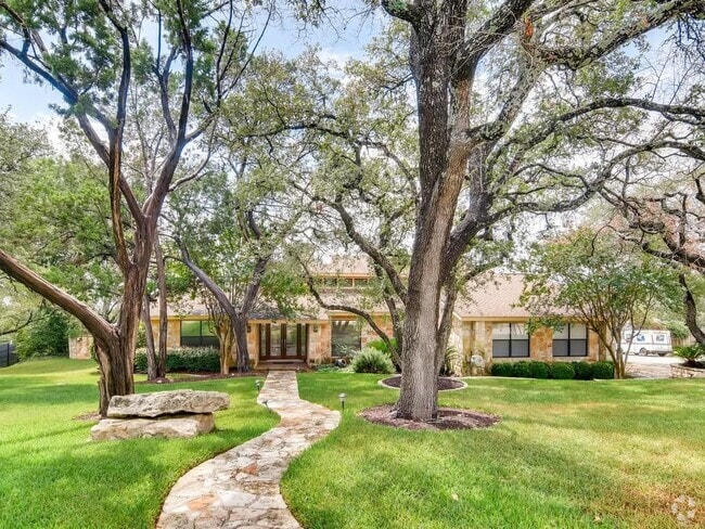 Building Photo - 1713 Bay Hill Dr Rental