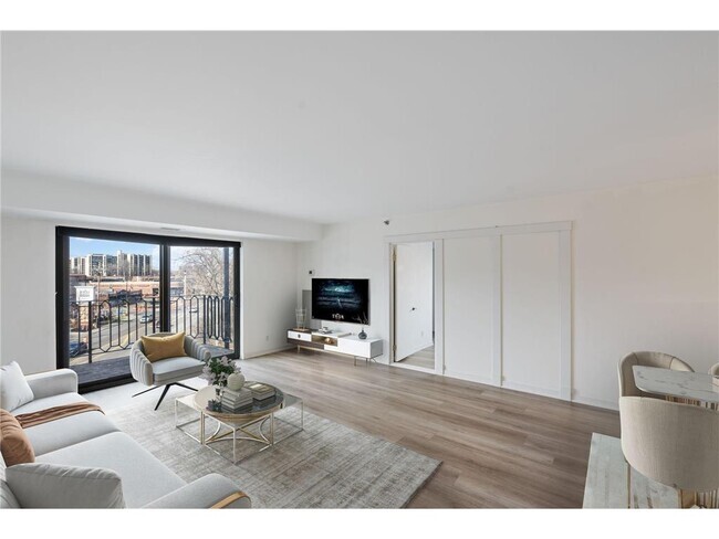 Building Photo - 3131 Excelsior Blvd Unit 301 Rental