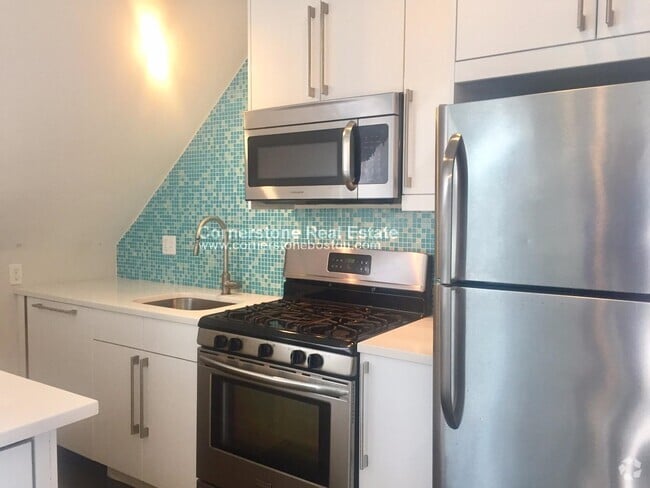 Building Photo - 24 Washburn St Unit #3 Rental