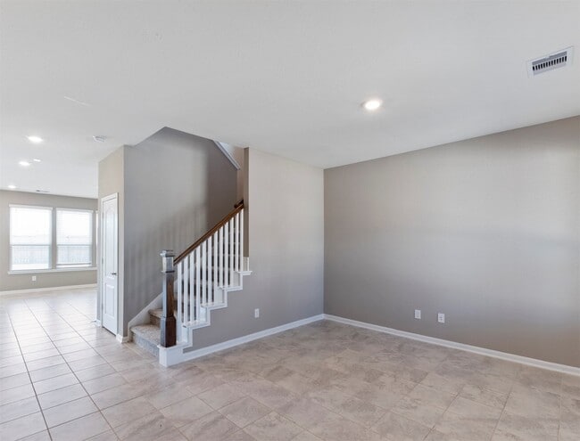 Photo - 5712 Bluebonnet Ln
