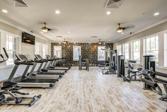 Parks at Hunters Creek apartments — community photo