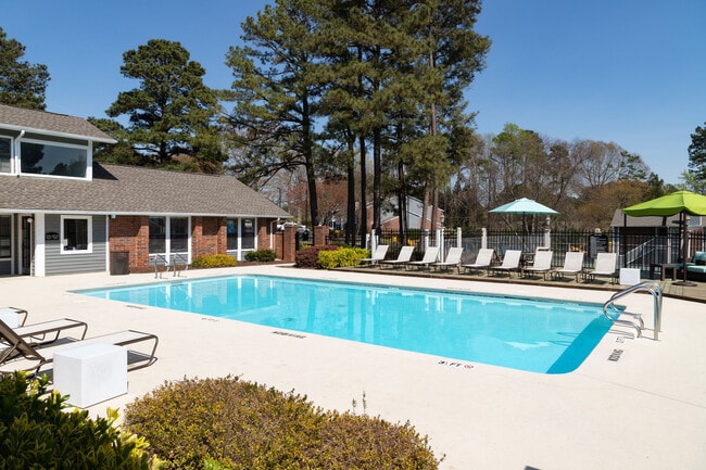 Photo - Duraleigh Woods Apartments