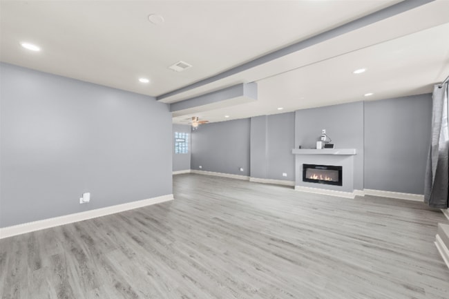 Photo - 4829 S St Lawrence Ave Unidad 1