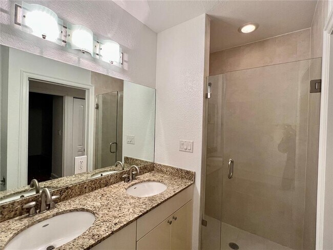 Photo - 1830 Radius Dr Unit 1301