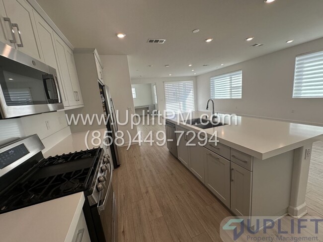 Photo - 4 Bed 3.5 Bath Townhome in Chula Vista w/ Washer/Dryer and 2-Car Garage