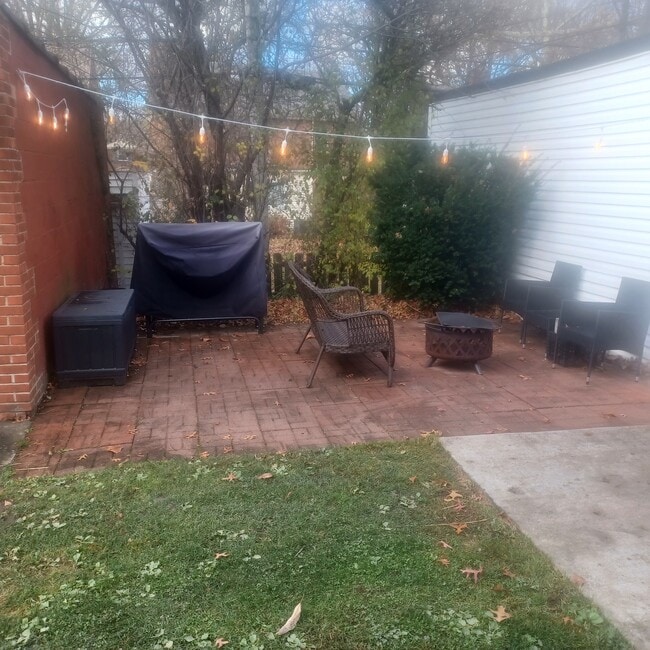 Photo - 2392 Warrensville Center Rd