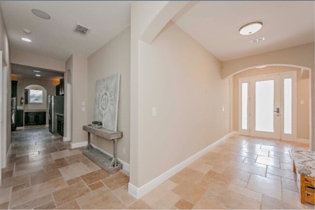 Photo - 3211 Solitude Ct