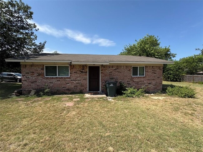 Building Photo - 15304 Tacon Ln Rental