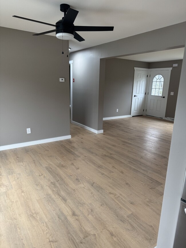 Photo - 311 Ashley Rd