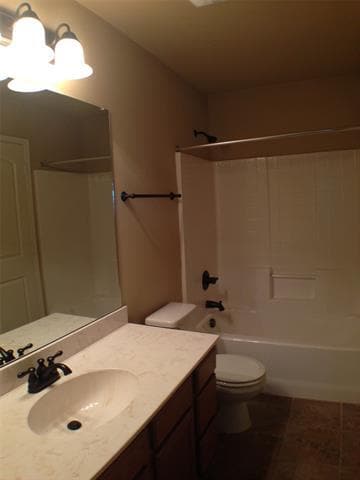 Photo - 2304 Wood River Pkwy