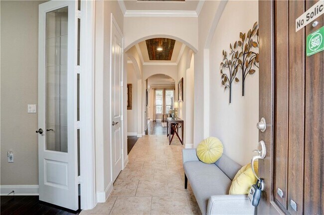 Photo - 12407 Altamira St