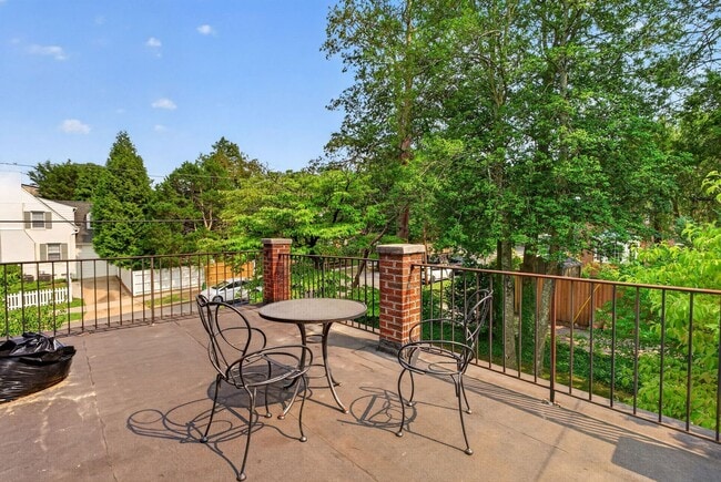 Photo - 4336 45th St NW