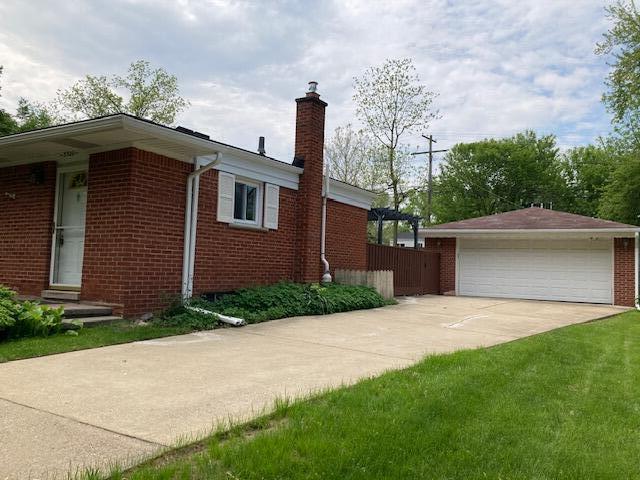 Photo - 3300 Fernwood Ave