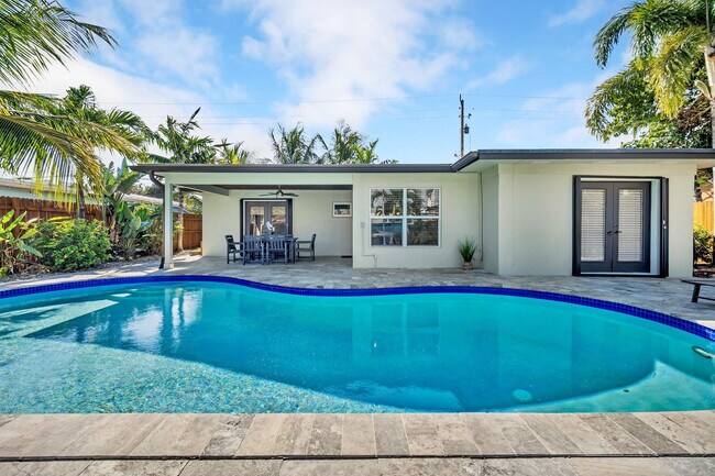 Photo - 2277 SE 15th St