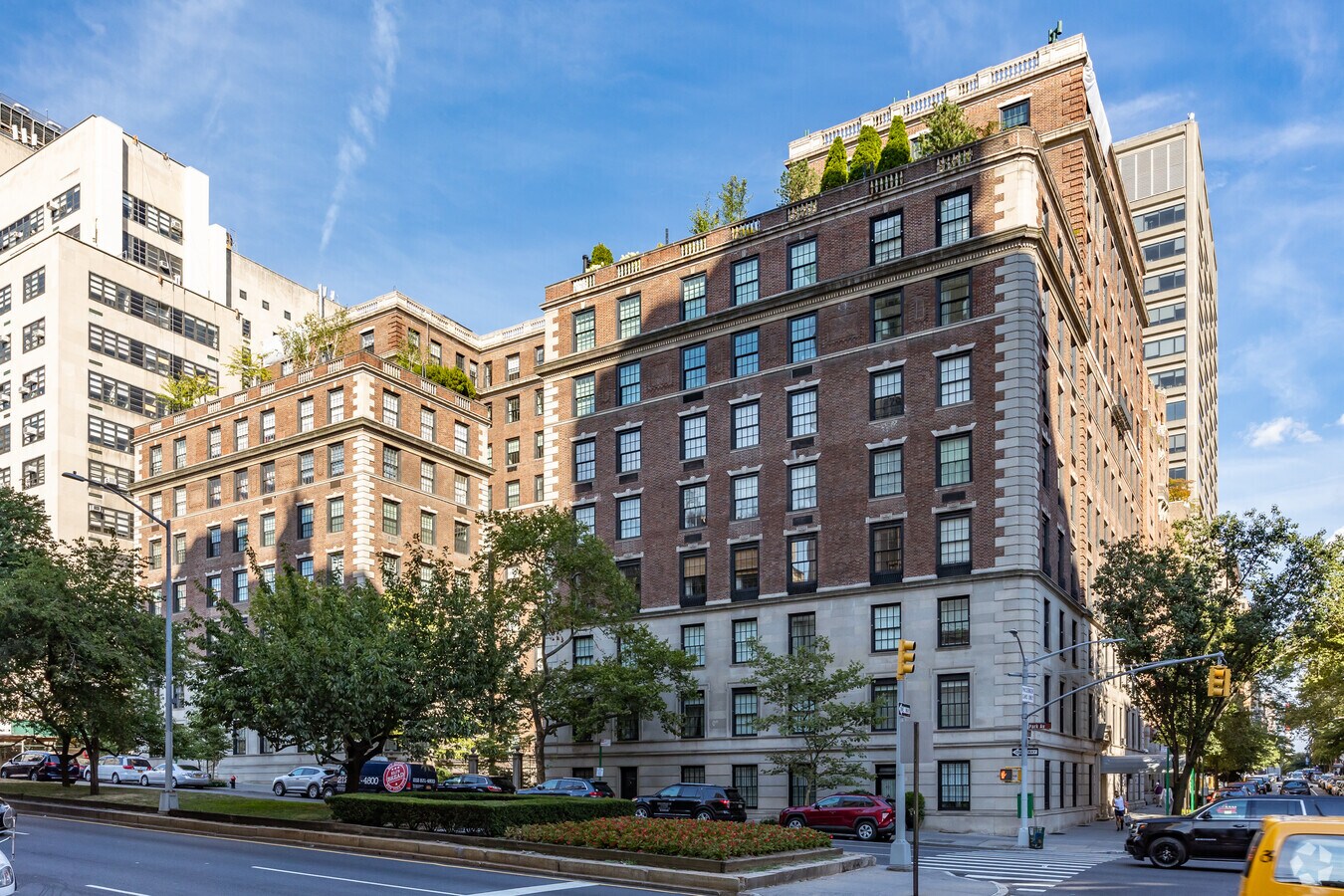 Photo - 655 Park Ave
