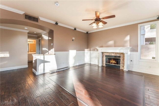 Photo - 617 Lexington Cross Dr