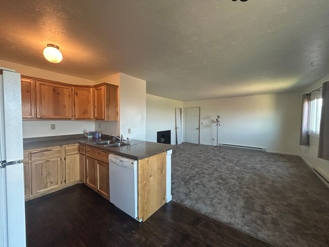 Photo - 2320 W Foothills Dr Unit Apt 3