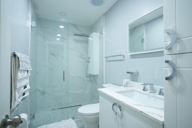 Photo - 2836 SW 4th Ct