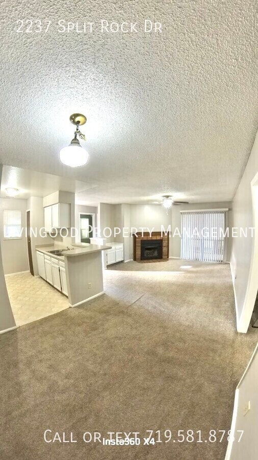 Photo - 2237 Split Rock Dr