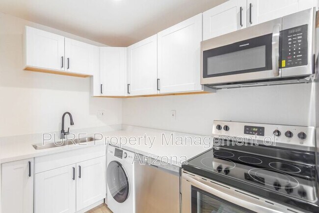 Photo - 1538 W Fillmore St