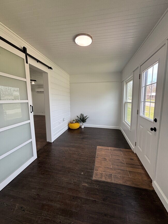 Photo - 408 S Fordyce St