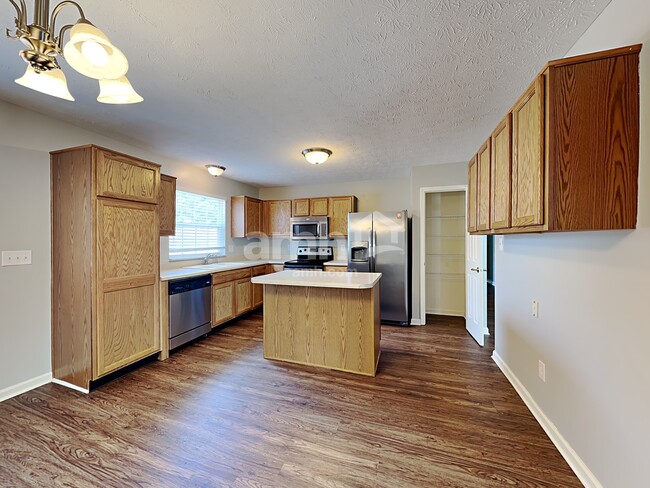 Photo - 5956 Crosscut Ln