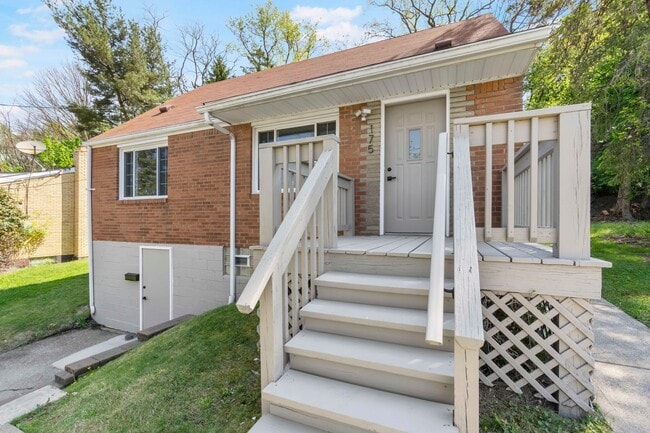 Photo - READY NOW!! FULLY RENOVATED 3 Bedroom in PENN HILLS