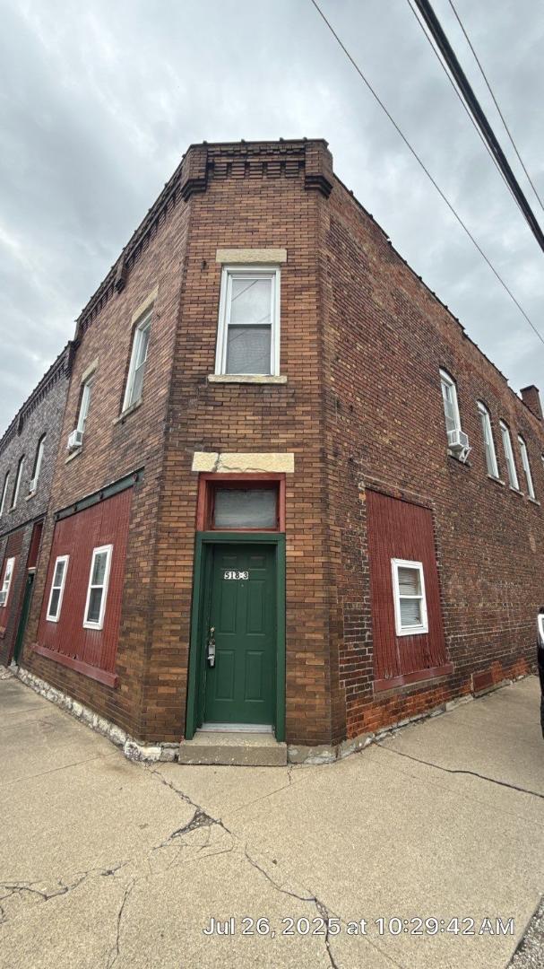 Photo - 518 Moen Ave