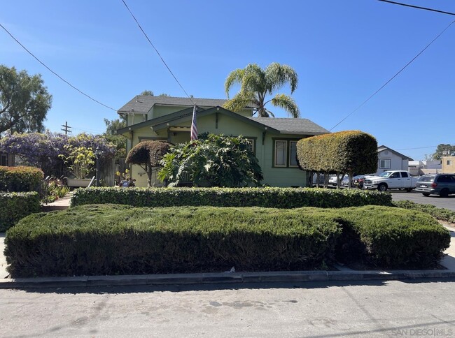 Photo - 270 Madrona St House