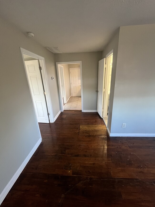 Photo - 4201 Oakland Ave