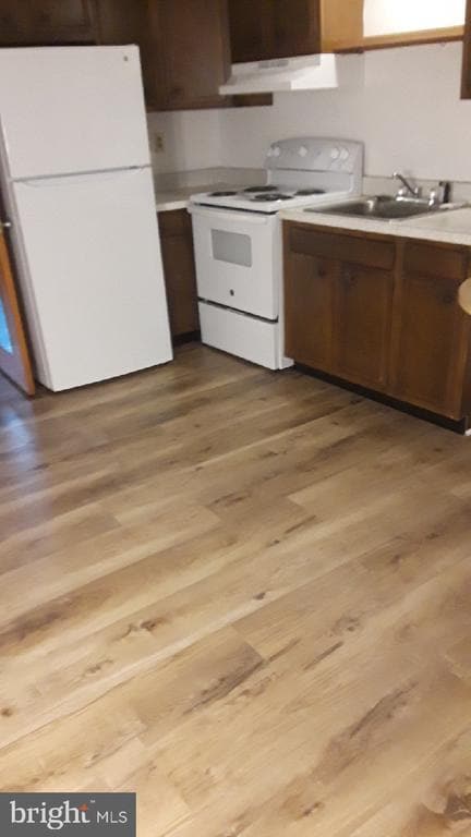 Photo - 816 S Main St Unit APT 2