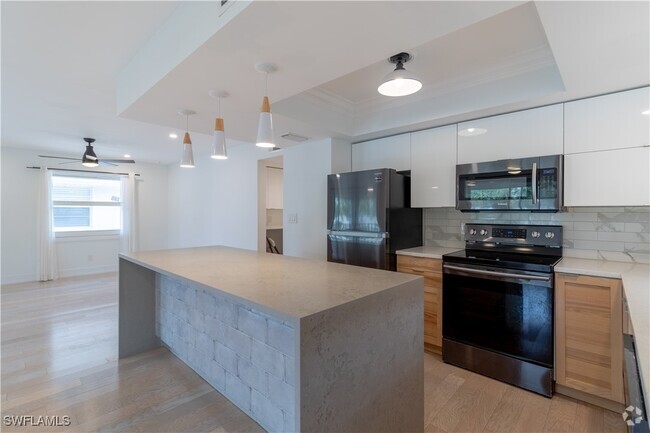 Building Photo - 1549 Sandpiper St Unit 46 Rental