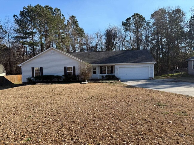 Building Photo - Charming 3-Bed, 2-Bath Home-106 Skipping Stone Lane