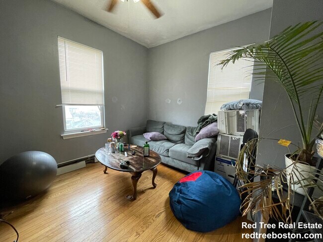 Photo - 6 Eldora St Unit 3