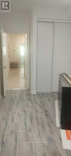 Photo - 2475 Yonge St