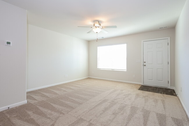 Photo - 4025 Reinfield Dr