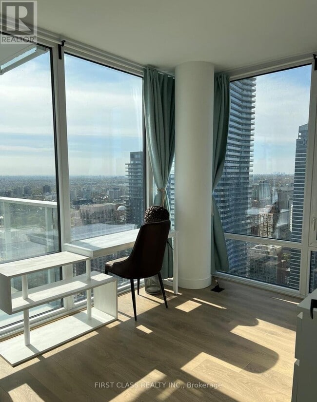 Photo - 501 Yonge St Unit 4102