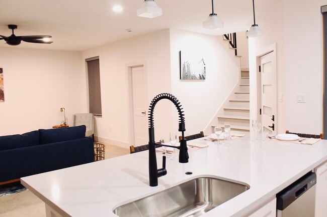 Photo - 12204 Hairston Cir Unit A