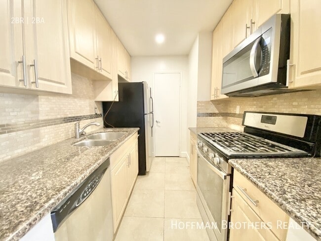 Photo - 8569 Burton Wy Unit 101