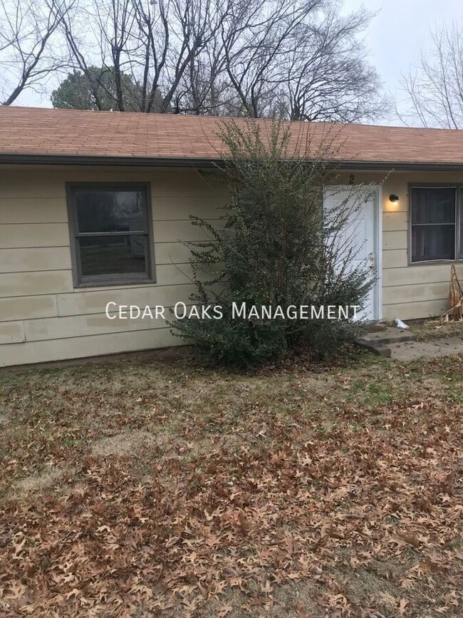 Photo - 321 S Neal St Apartment Unit 4