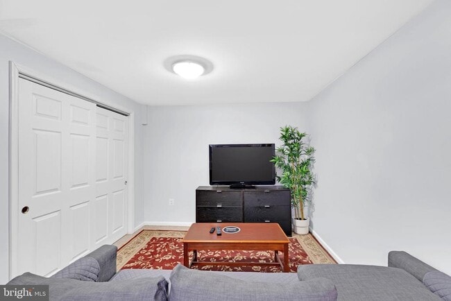 Photo - 7109 Layton Dr