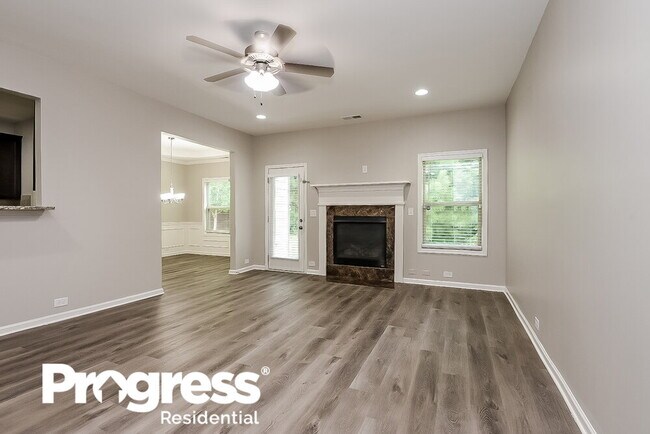 Photo - 4038 Lake Manor Way