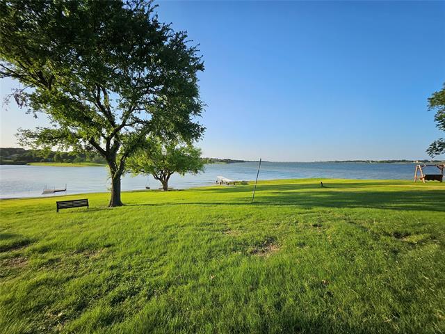465 Peninsula Dr