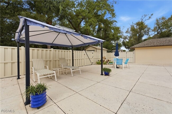 Photo - 5829 Wild Fig Ln