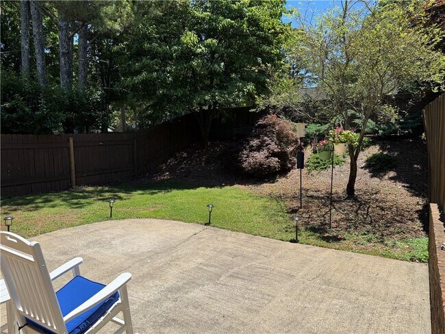 Photo - 4148 Fawn Ct NE