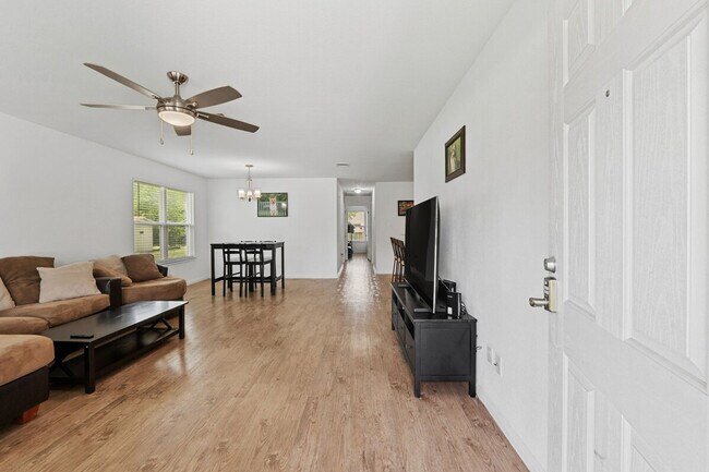 404 Sloan St Unit SI ID1492690P