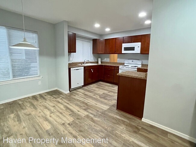 Photo - 3 br, 2.5 bath House - 11415 8th Pl W Unit A