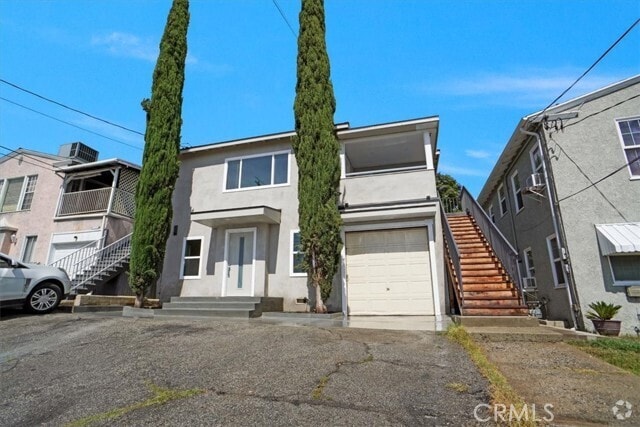 Building Photo - 10326 Silverton Ave Rental